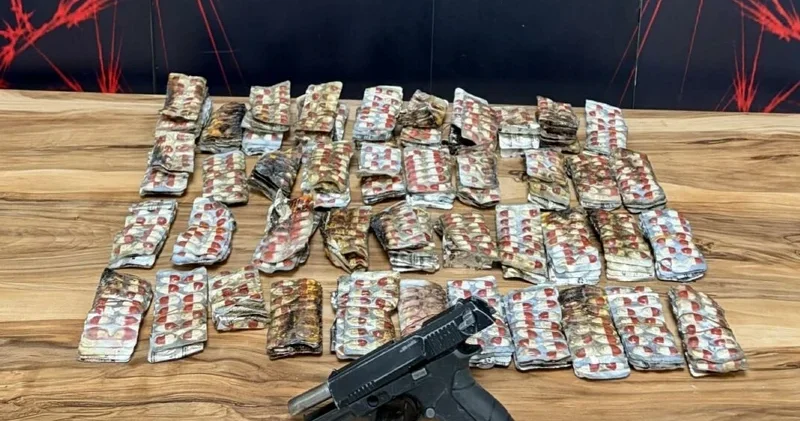 Yangın evdeki zehir deposunu ortaya çıkardı: 10 gözaltı İzmir Haberleri