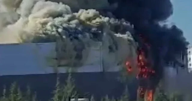 Ankara nın Sincan ilçesinde, boya fabrikasında yangın VİDEO İZLE