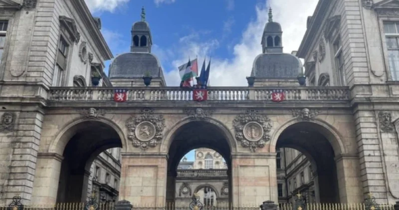 Fransa’da siber kabus büyüyor: Resmi belgeler sistemi vuruldu