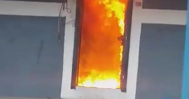 Tek katlı müstakil ev yandı Kars Haberleri