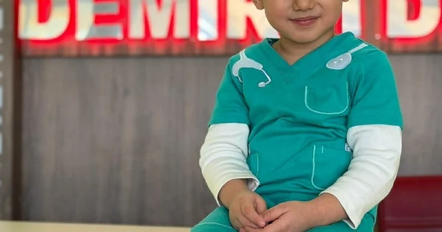 DMD li Rahmi Kerem in tek dozluk ilaca kavuşması için zamana karşı yarış Manisa Haberleri