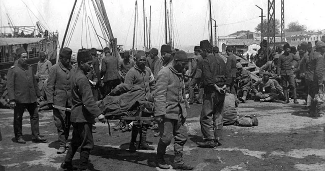 Çanakkale Savaşları sırasında yaralıların tedavisi için birçok okul hastaneye çevrilmiş Çanakkale Haberleri