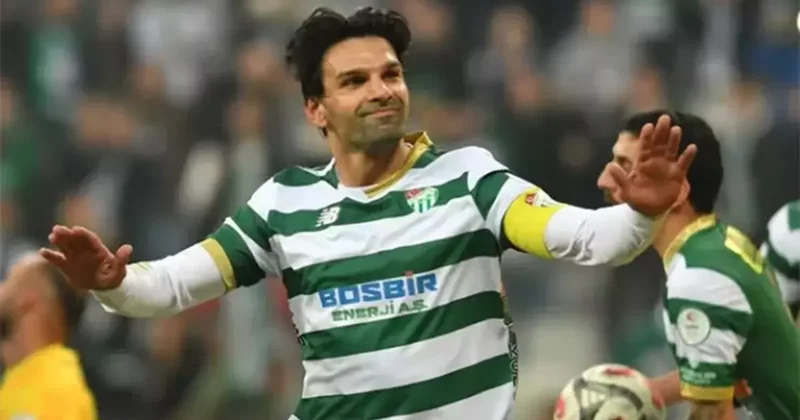 Bursaspor un kaptanı Muhammet Demir Bu hikaye yarım kalmayacak Fanatik Gazetesi Futbol Haberleri Spor