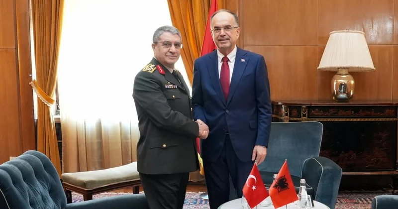 Orgeneral Bayraktaroğlu Arnavutluk ta temaslarda bulundu