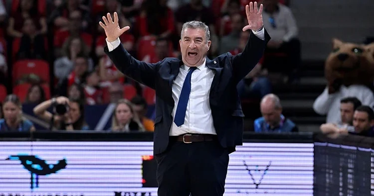 Fenerbahçe Opet Başantrenörü Miguel Mendez den şampiyonluk yorumu!