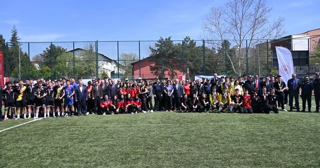 Sokaklar Bizim Futbol Turnuvası nda kupalar sahiplerini buldu Edirne Haberleri