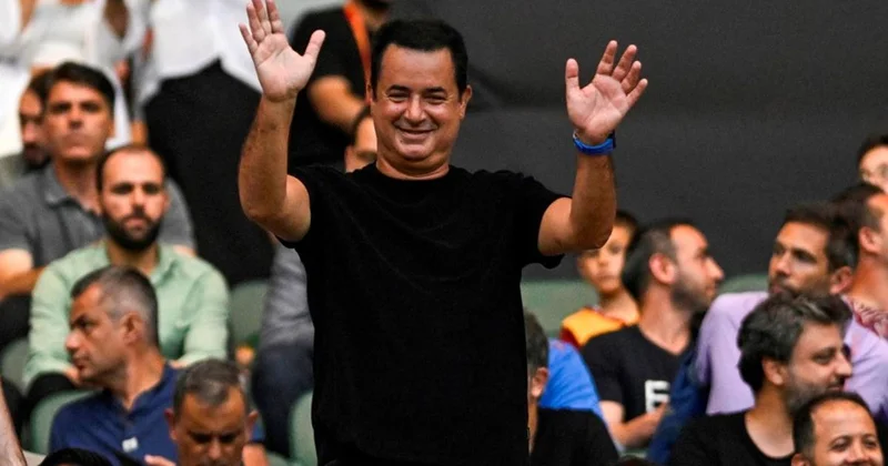 Acun Ilıcalı, Manchester Unitedlı yıldızın bonservisini alıyor