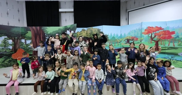 Kartepe de tiyatro rüzgarı Kocaeli Haberleri