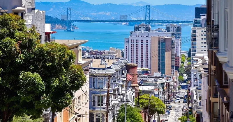 Şehrin ortasına 1 milyon lira sakladılar: 25 Nisan da kim bulursa onun olacak Sözcü Gazetesi