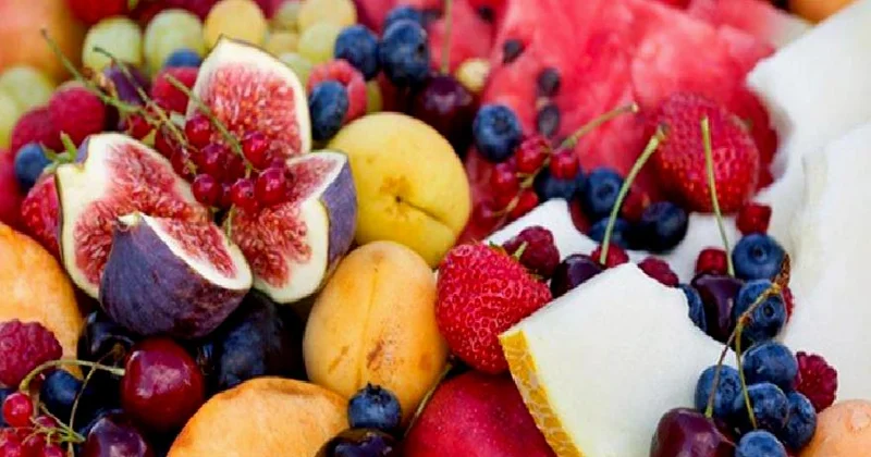 Komşu ülke Türkiye nin meyvelerine hayran kaldı: 131 bin 717 ton meyveyi Türkiye den 285 milyon dolara aldılar