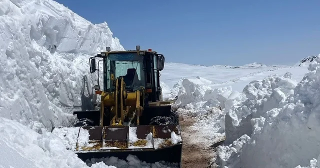 2443 rakımda kar mesaisi Erzurum Haberleri