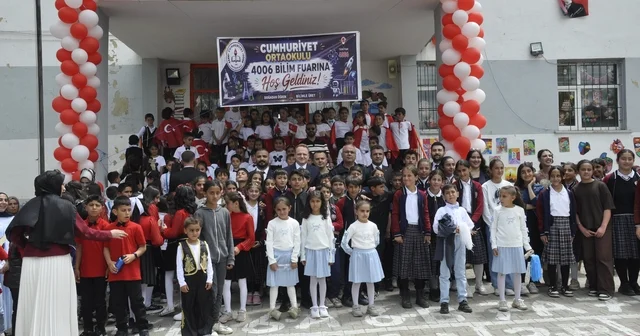 Cumhuriyet İlk ve Ortaokulu nda Bilim ve Sanat Şöleni düzenlendi Muş Haberleri