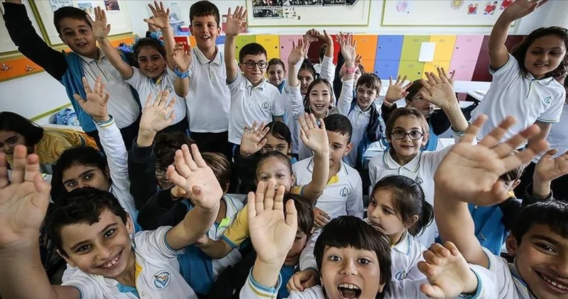 OKULLARIN KAPANIŞ TARİHİ 2026: Okullar ne zaman kapanacak? 2026 Yaz tatili ne zaman başlayacak, okulların kapanmasına kaç gün kaldı?