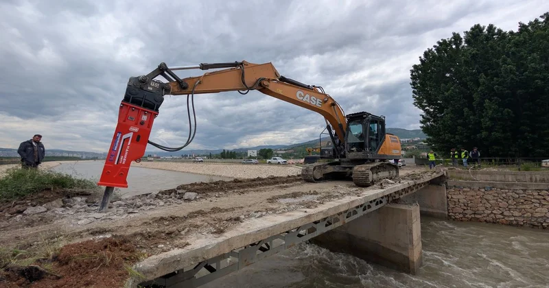 Tokat ta Taşkın Riski İçin Köprü Yıkımı