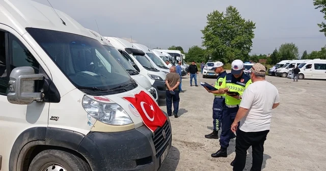 Düzce de okul servis araçları denetimi sürüyor Düzce Haberleri