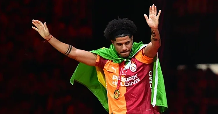 Galatasaray da ilk ayrılık çok yakın! Transferde büyük gelir yolda