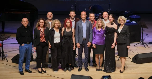 Denizli Şarkını Söyle yarışmasında genç yetenekler sahne aldı Denizli Haberleri