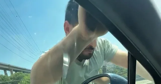 Fenomen Atakan Özyurt trafikte yaşanan kavgaları tiye aldı VİDEO İZLE