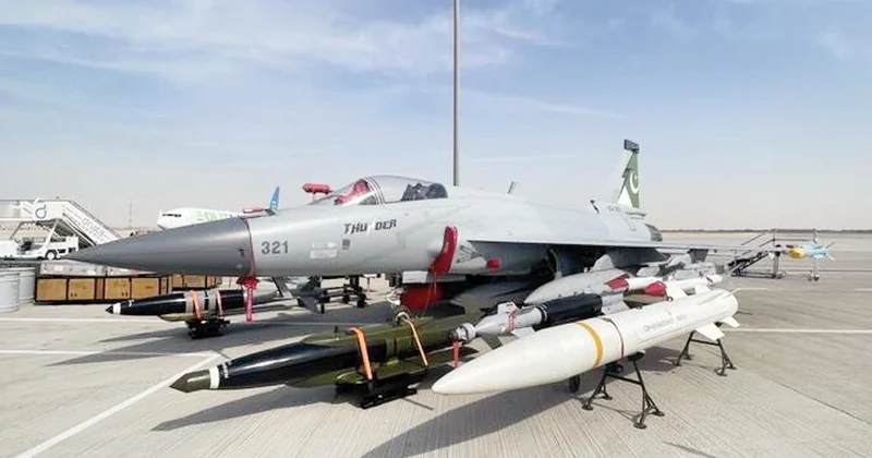 Pakistan’dan Arabistan’da dev askeri konuşlanma... 8 bin asker 16 savaş uçağı