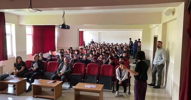 Çemişgezek te akran zorbalığına karşı bilinçlendirme eğitimi Tunceli Haberleri