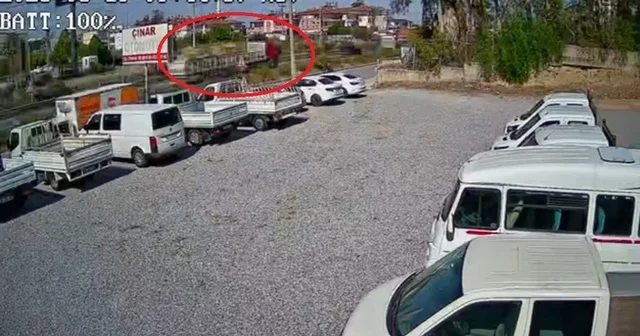 Manavgat ta kamyonun çarptığı yaya hayatını kaybetti Antalya Haberleri