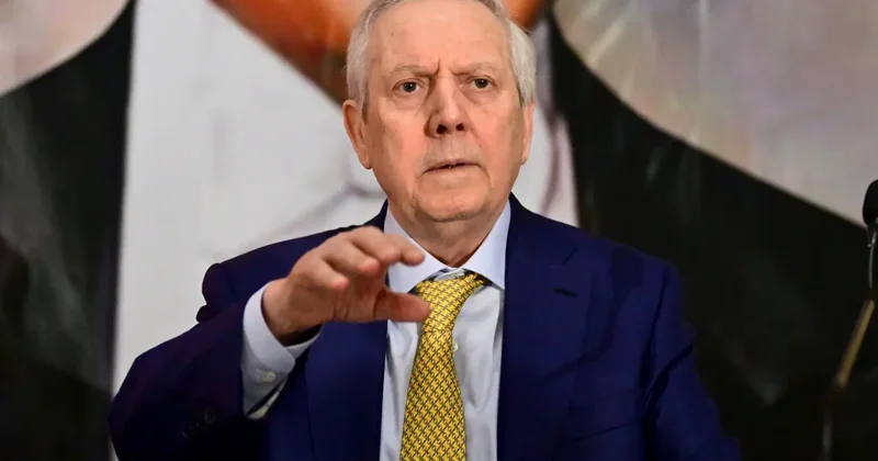 Aziz Yıldırım dan forvet açıklaması! Bu gece yarısı...