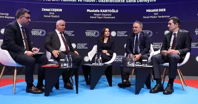 Dezenformasyonla Mücadele Ulusal Gençlik Zirvesi 2026 da deneyimli gazeteciler gençlerle tecrübelerini paylaştı