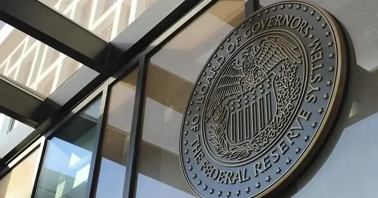 Fed Başkanı Paulson: Para politikasının enflasyon üzerindeki aşağı yönlü baskısı sürüyor