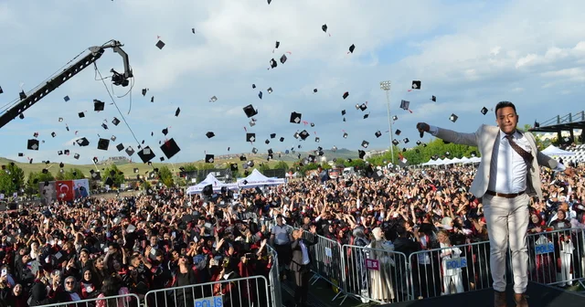Mardin Artuklu Üniversitesi nde yaklaşık 8 bin öğrenci mezun oldu Mardin Haberleri