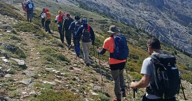 19 Mayıs coşkusu Babadağ ın zirvesinde kutlandı Denizli Haberleri