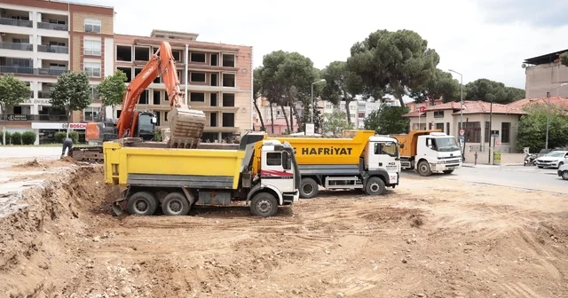 İncirliova nın yeni meydan Projesi nde ilk kazma vuruldu Aydın Haberleri