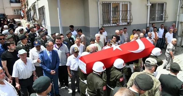 Kıbrıs Gazisi İbrahim Bahçeli son yolculuğuna uğurlandı Tekirdağ Haberleri Habertürk Yerel Haberler