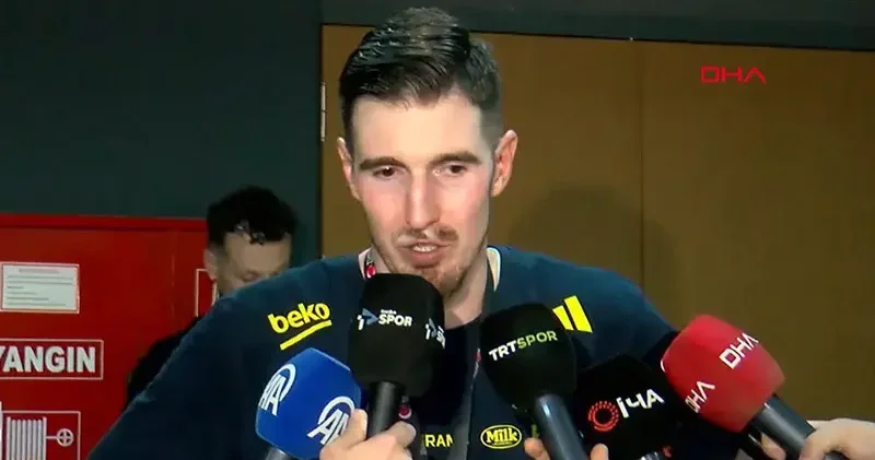 Nando de Colo: Kariyerimi böyle bitirdiğim için mutluyum