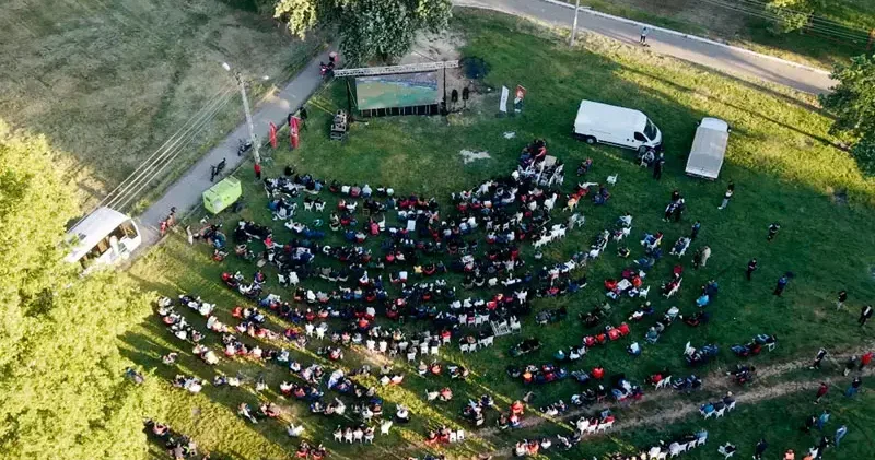 Edirne Sarayiçi nde milli maç heyecanı