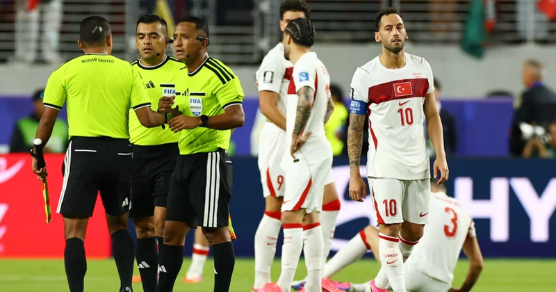Hakan Çalhanoğlu: Bir şutla maçı kazandılar Sözcü Gazetesi