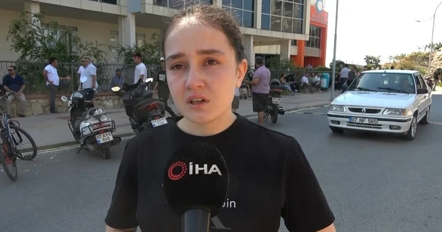 İkamet izin belgesinde uzun dönem yazmayan Rus genç kızın gözyaşları Sınava giremediği için gözyaşı döken Rusya uyruklu Amina Ozova: Bir senem boşuna gitti Antalya Haberleri Habertürk Yerel Haberler
