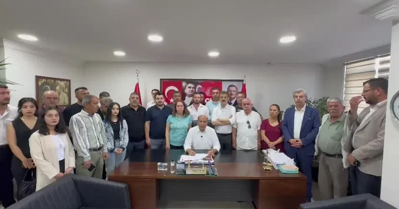 CHP il binasında gergin gece: Butlan ekibi kapıları kırarak girdi Sözcü Gazetesi
