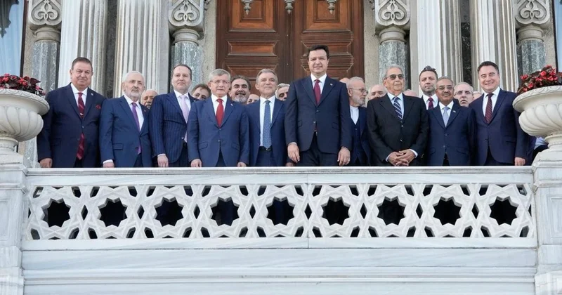 Siyaseti hareketlendiren fotoğraf soruldu: Abdullah Gül e veto, Yavaş a açık kapı