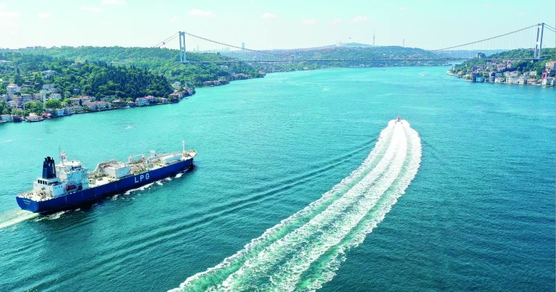 Boğaz geçiş ücretine yüzde 15 zam Ekonomi Haberleri