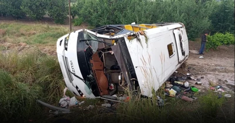 Katliam gibi kaza: Tur minibüsü şarampole yuvarlandı, 4 kişi öldü Sözcü Gazetesi