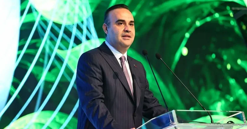 Bakan Kacır: Öğrenciler uluslararası olimpiyatlarda madalyalarla döndü!