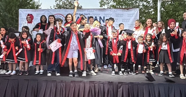 Gaziantep in yeni eğitim merkezinde mezuniyet heyecanı Tarhan Koleji nde mezuniyet coşkusu Gaziantep Haberleri Habertürk Yerel Haberler