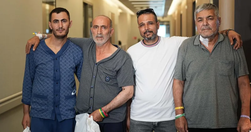 Nakille sağlığına kavuşan babalara en güzel hediye evlatlarından geldi