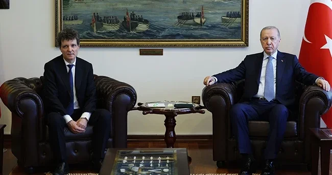 Cumhurbaşkanı Erdoğan, Romanya Cumhurbaşkanı Nicuşor Daniel Dan ile görüştü