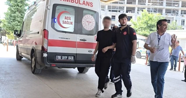 Sınavda rahatsızlanan genç ambulansla hastaneye sevk edildi Bursa Haberleri Habertürk Yerel Haberler