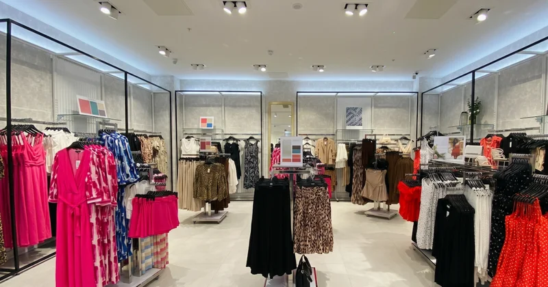 Dünyaca ünlü moda markası için yolun sonu: Bugün son 20 mağaza da kapanıyor Sözcü Gazetesi