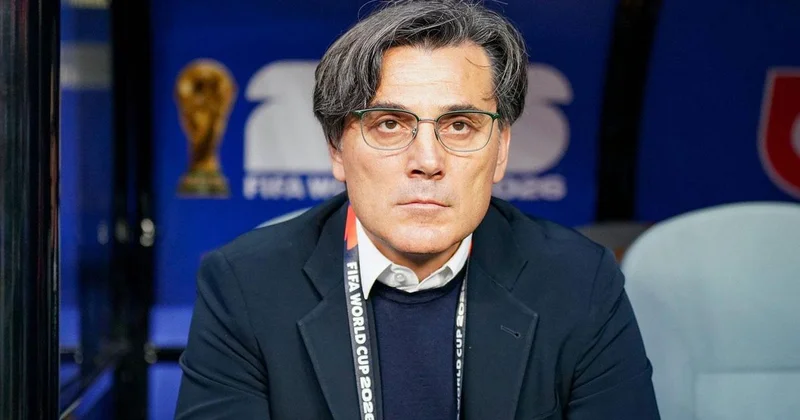 Herkes tişört giyerken Montella nın maç kombini olay oldu