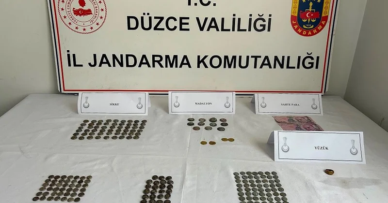 Düzce de tarihi eser operasyonu: 196 sikke ele geçirildi