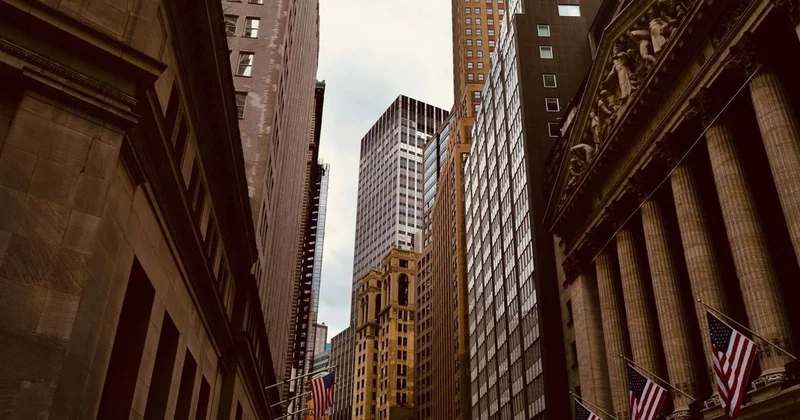 Wall Street 24 saate yaklaşıyor: Nasdaq ın yeni hamlesi finans dünyasında dengeleri değiştiriyor