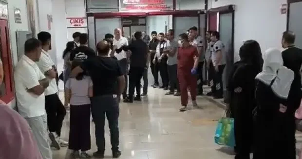 Diyarbakır haberleri Diyarbakır da havai fişek dehşeti! Yüzün isabet etti 20 Ağustos 2026